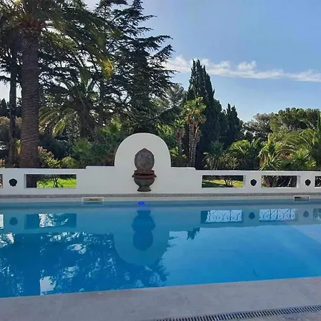 Awesome In Saint-raphael With Kitchen * Saint-Raphael (Var)