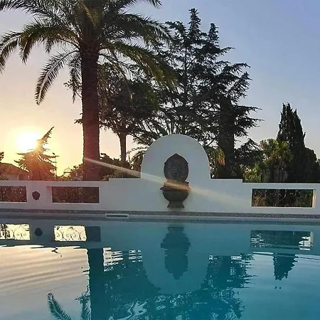 Appartamento Awesome In Saint-raphael With Kitchen *
